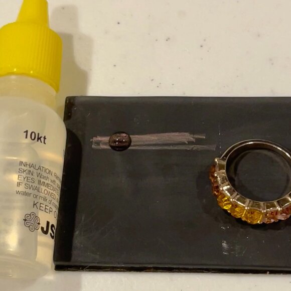 10K Gold Plate 7 Stone Emerald Cut Fashion Eternity Ring Sz 7.25 Amber Shades - Picture 7 of 7